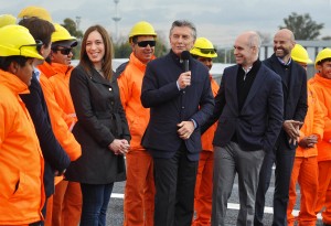 Macri y Vidal inauguraron obras en el puente de la Noria