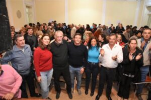 Unidad Radical recordó el triunfo de Alfonsín en 1983 y el retorno de la democracia